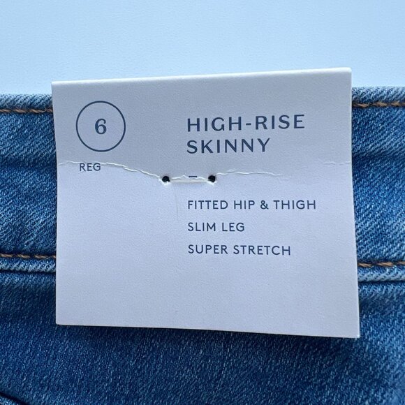 Universal Thread Women's High-Rise Skinny Jeans Medium Wash 6R - Picture 4 of 5
